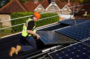 太阳能电池板和绿色交易