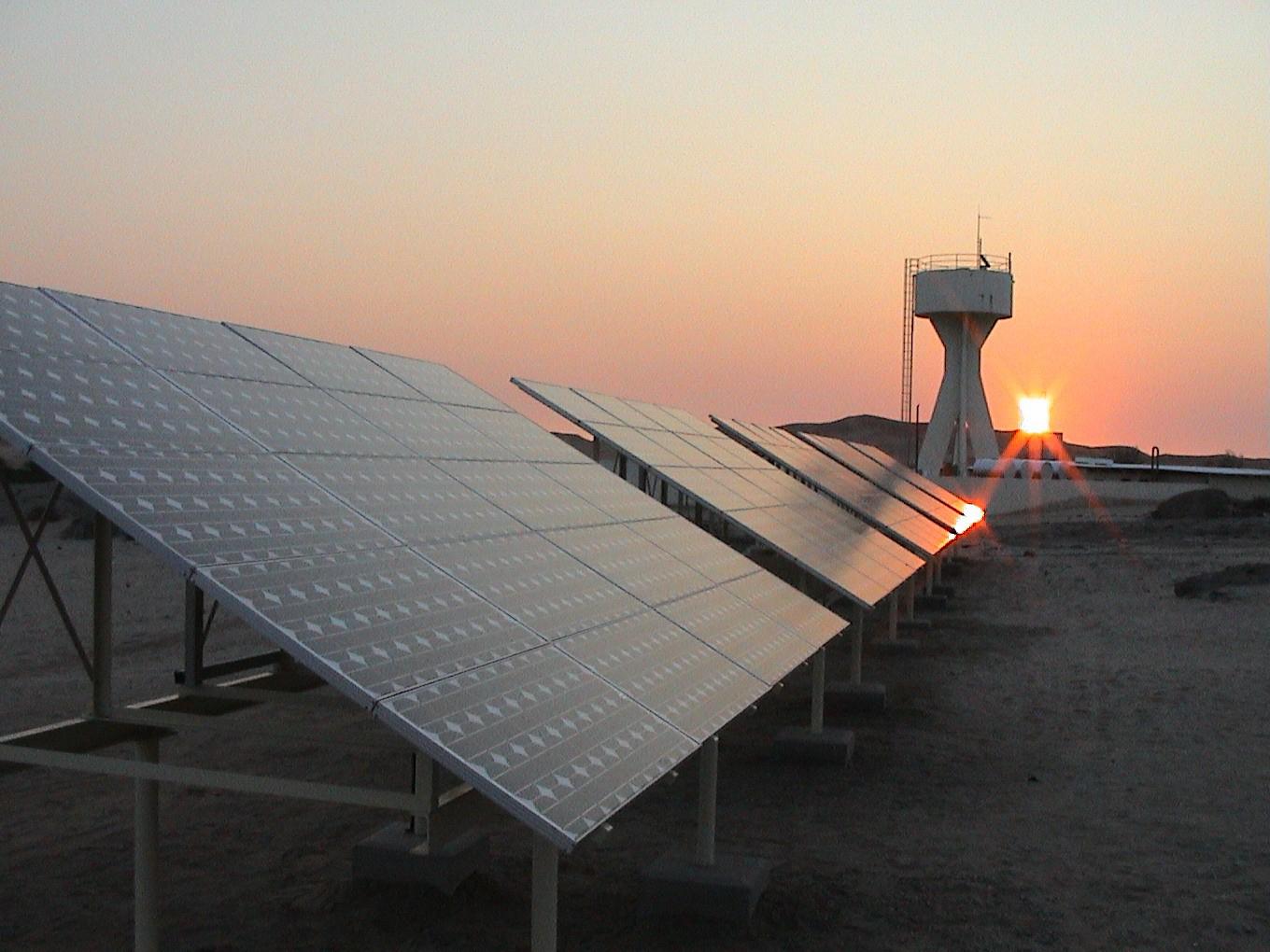 photo of solar panels at night - but do they still work?